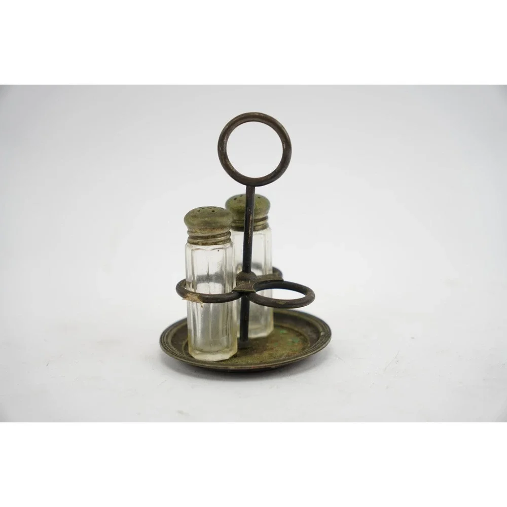 Antique Albert Pick & Co Salt Pepper Shaker Set with Metal Holder 3650